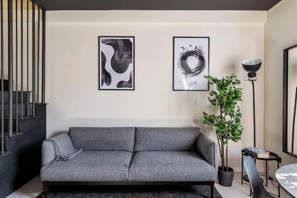Stupendo Duplex In Centro A Milano Apartment Italy